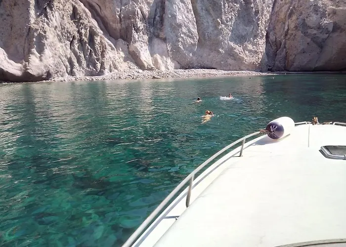 Meltemi2 * Nea Cryssi Akti