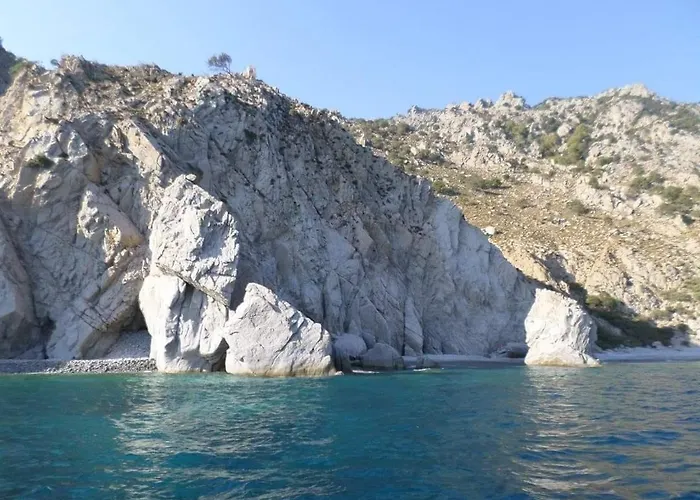 Meltemi2 Nea Cryssi Akti