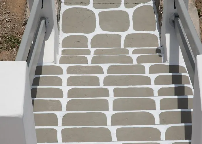 Meltemi2 Nea Cryssi Akti